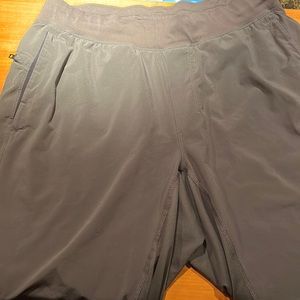 Lululemon Surge 9” linerless